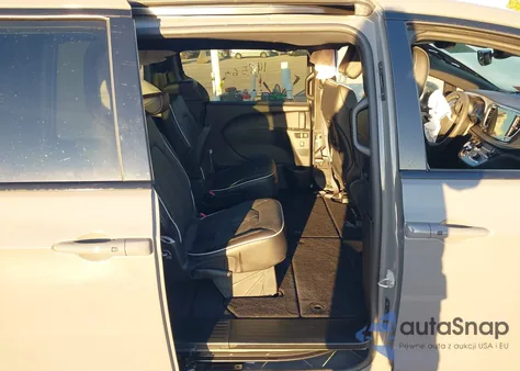 2025 Chrysler Pacifica Select z USA, uszkodzony, nr VIN 2C4RC1BG1SR501454